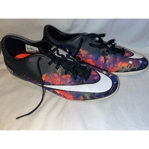 🌸✨Nike Men’s Mercurial Victory CR 7 Indoor Soccer Shoes Size 10.5